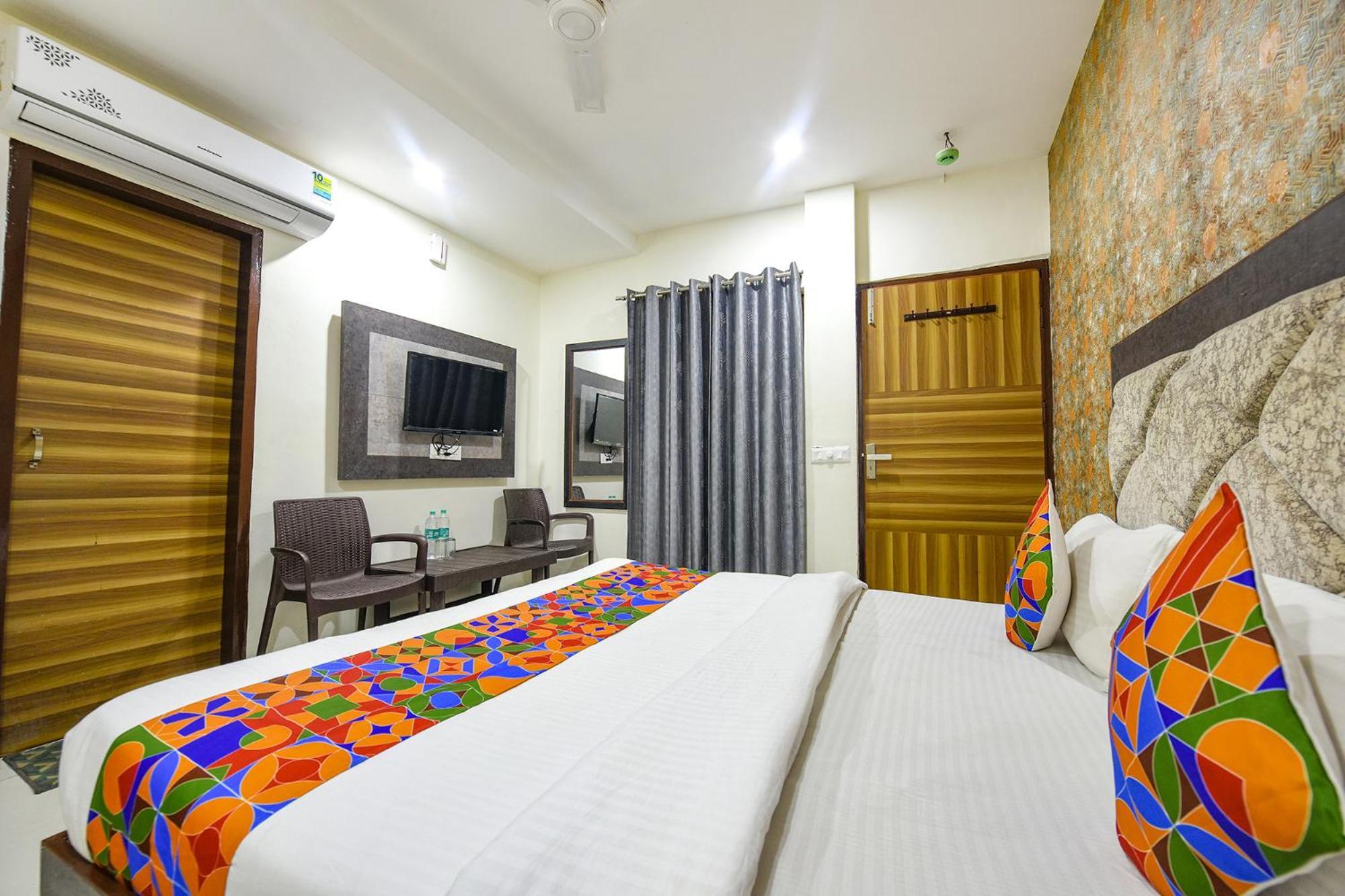 Fabhotel Green Valley Chandigarh Exterior photo