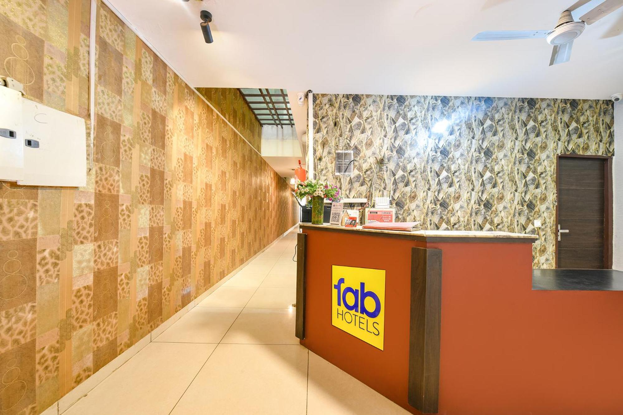 Fabhotel Green Valley Chandigarh Exterior photo