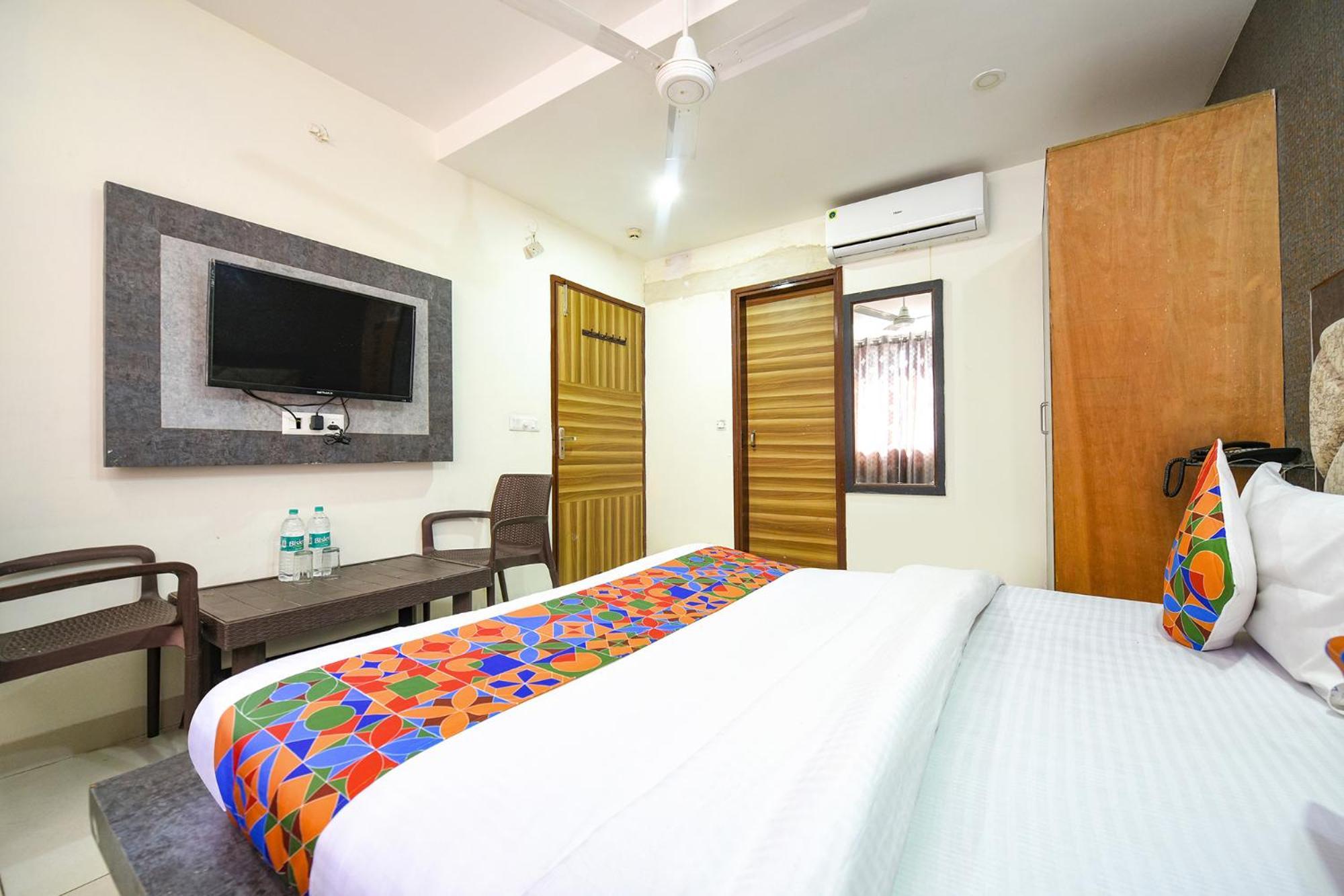 Fabhotel Green Valley Chandigarh Exterior photo